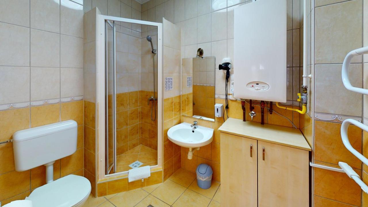 Cristian Apartman Hajdúszoboszló Exterior foto